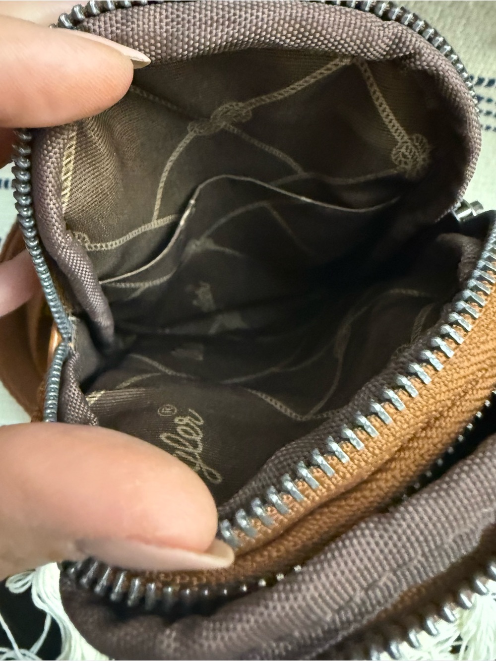 🤎 Wrangler Brown Faux Leather Crossbody Sling Bag - Picture 6 of 6